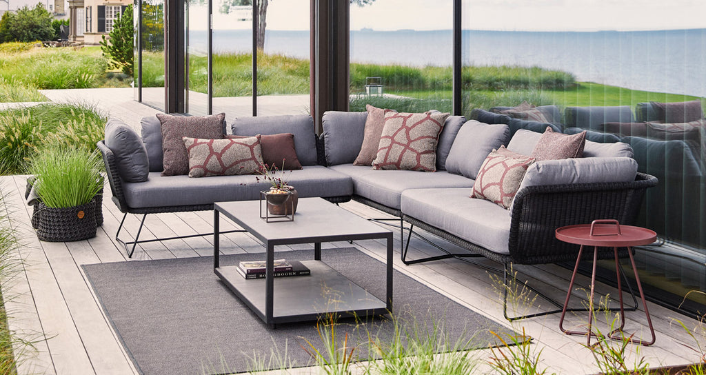 Relax and enjoy the horizon in the stylish Horizon modular sofa