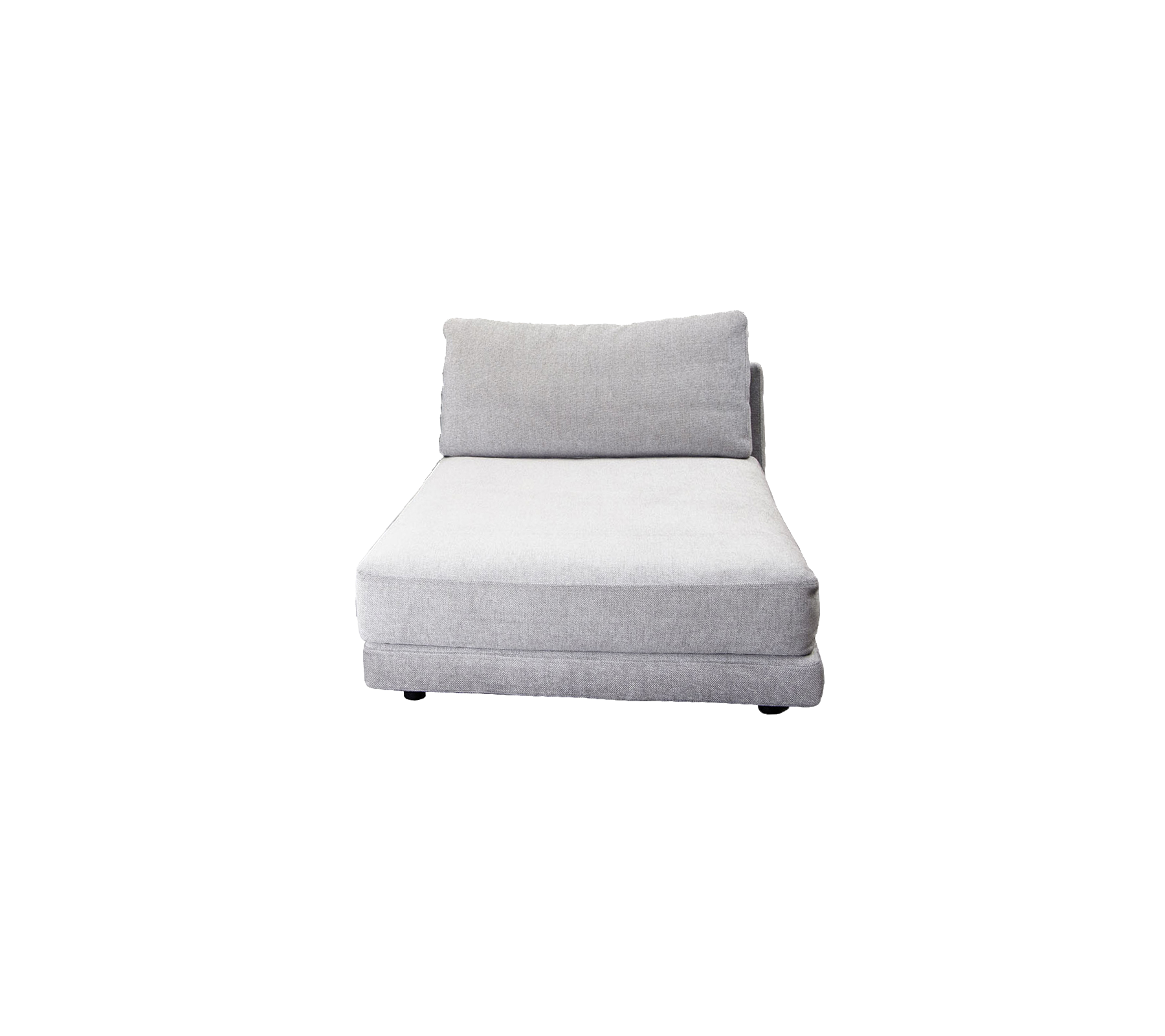 Chaise longue gris clair au design minimaliste et à dossier moelleux pour un confort supplémentaire. Parfaite pour la détente et les loisirs.