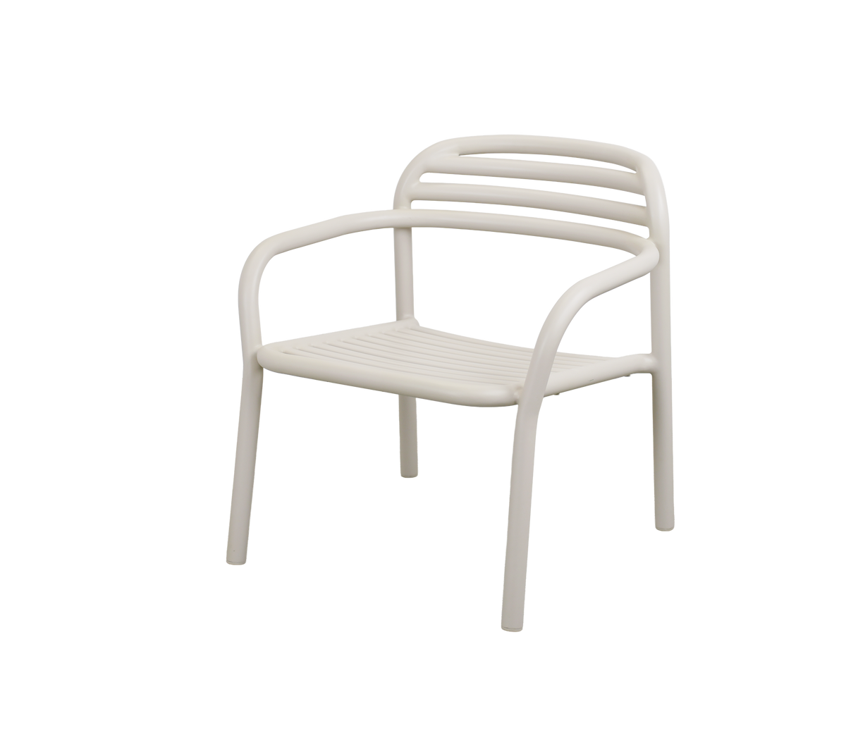 Chaise moderne couleur sable avec un design minimaliste.