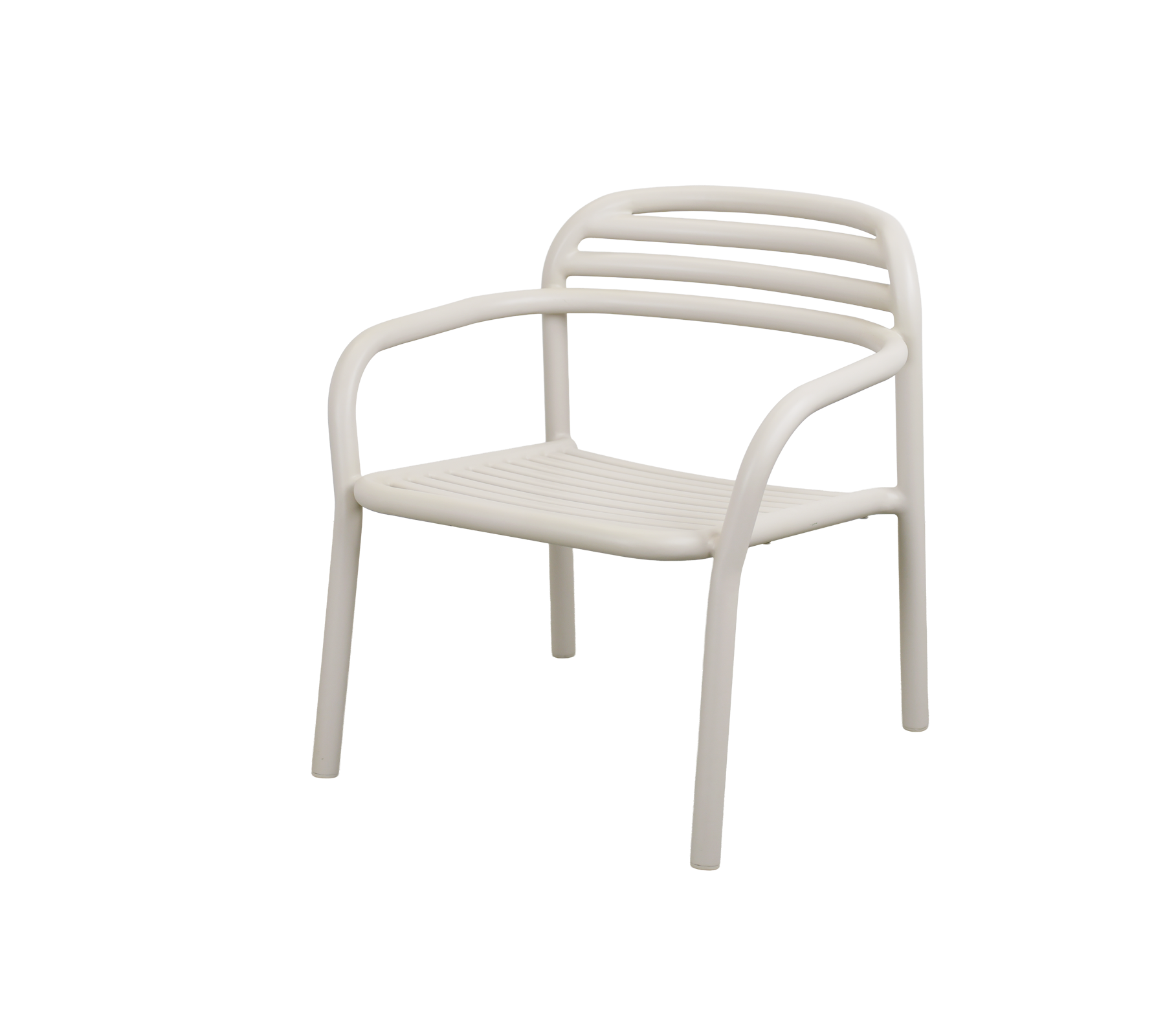 Chaise moderne couleur sable avec un design minimaliste.