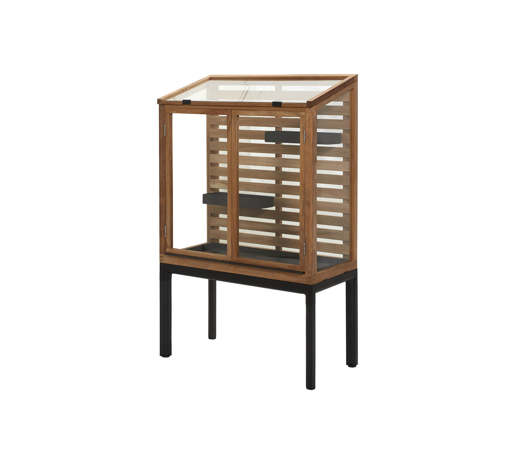 Vitrine élégante avec un cadre en bois au design à lamelles et une porte en verre, idéale pour exposer des objets.