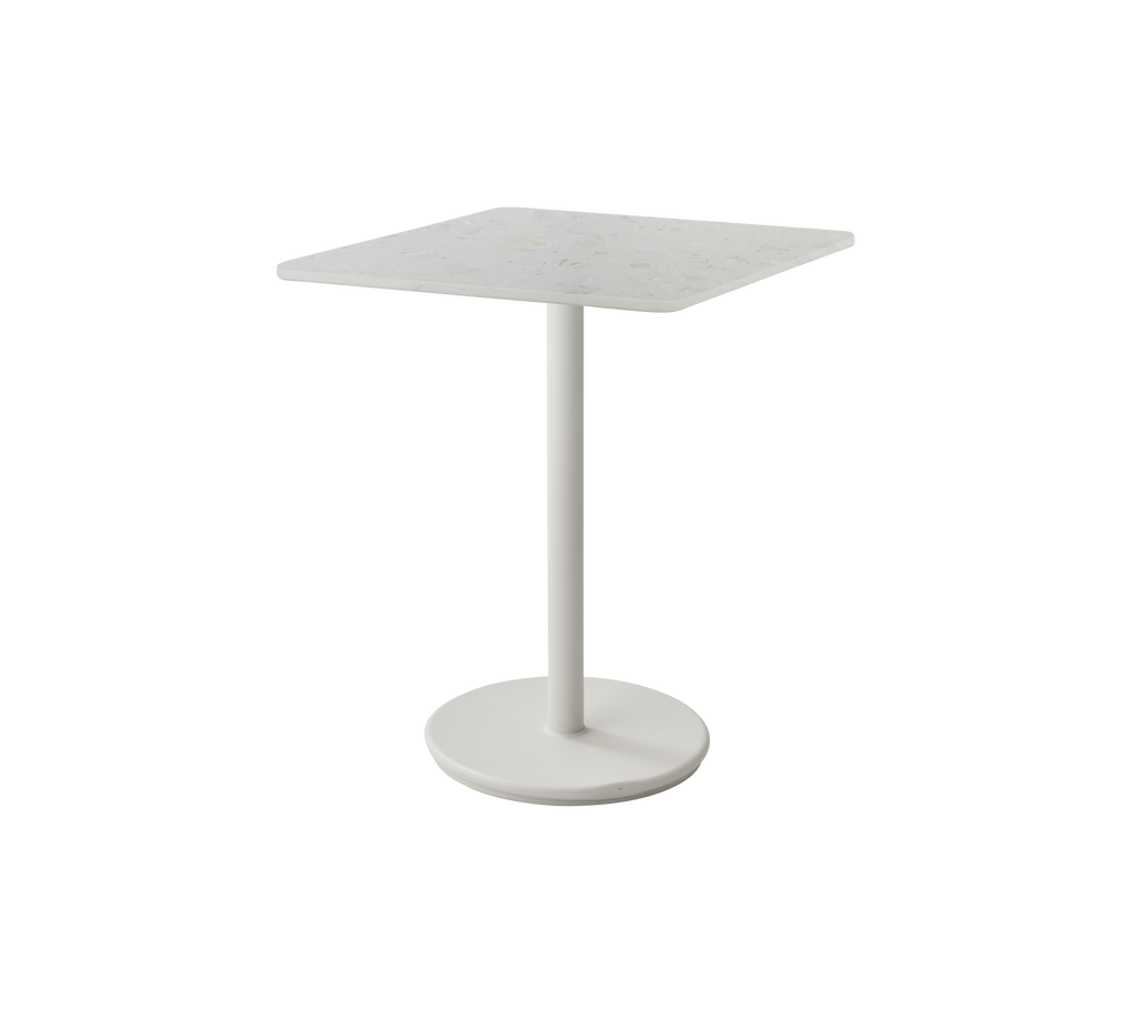 Table blanche carrée avec une base circulaire et un piédestal élancé.