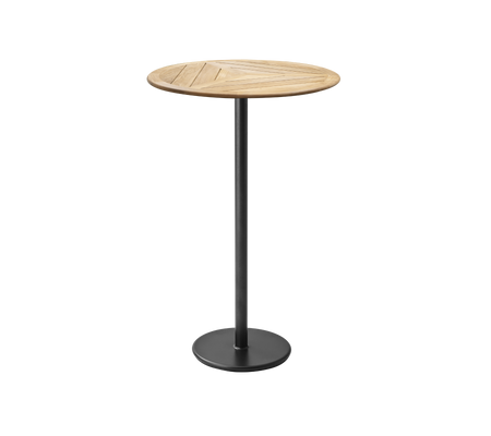 Table ronde en bois avec un plateau à lames, soutenue par une base en métal noir élancée. Idéale pour des repas décontractés ou des rassemblements sociaux.