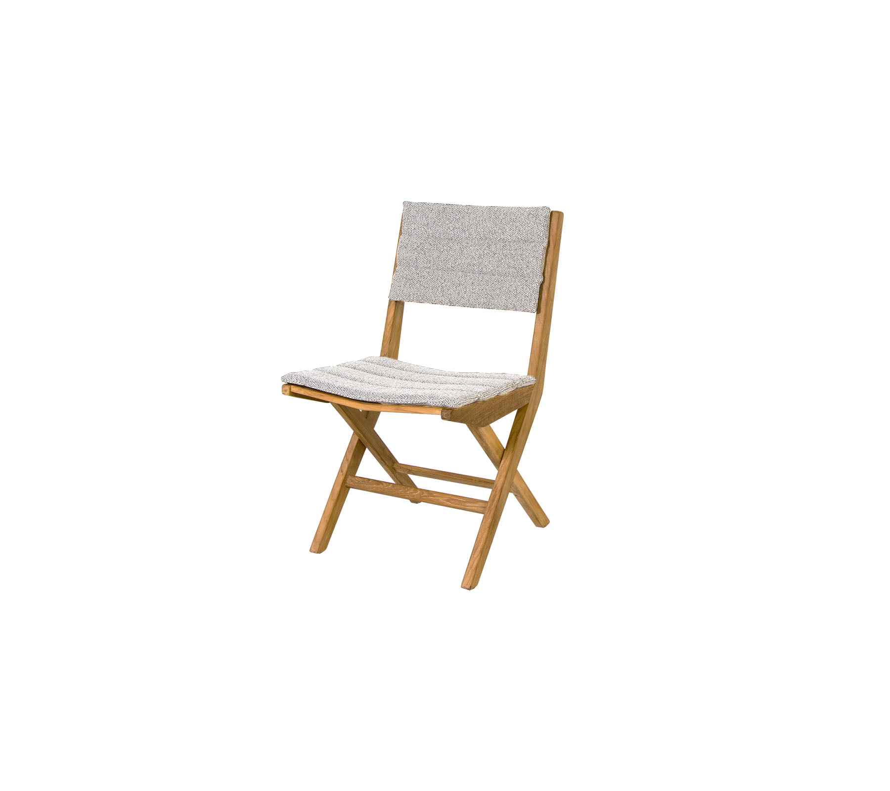 Chaise pliante avec un cadre en bois et un siège et un dossier en tissu texturé, alliant fonctionnalité et style pour une utilisation polyvalente.