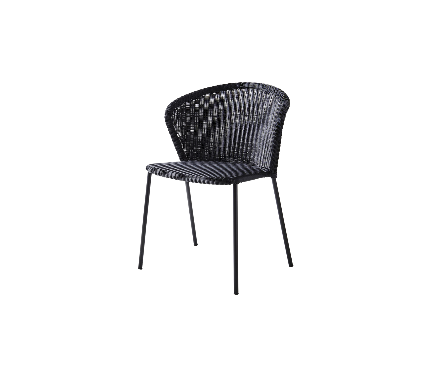 Chaise tissée noire élégante avec un dossier courbé et des pieds en métal fins, parfaite pour des environnements modernes ou contemporains.