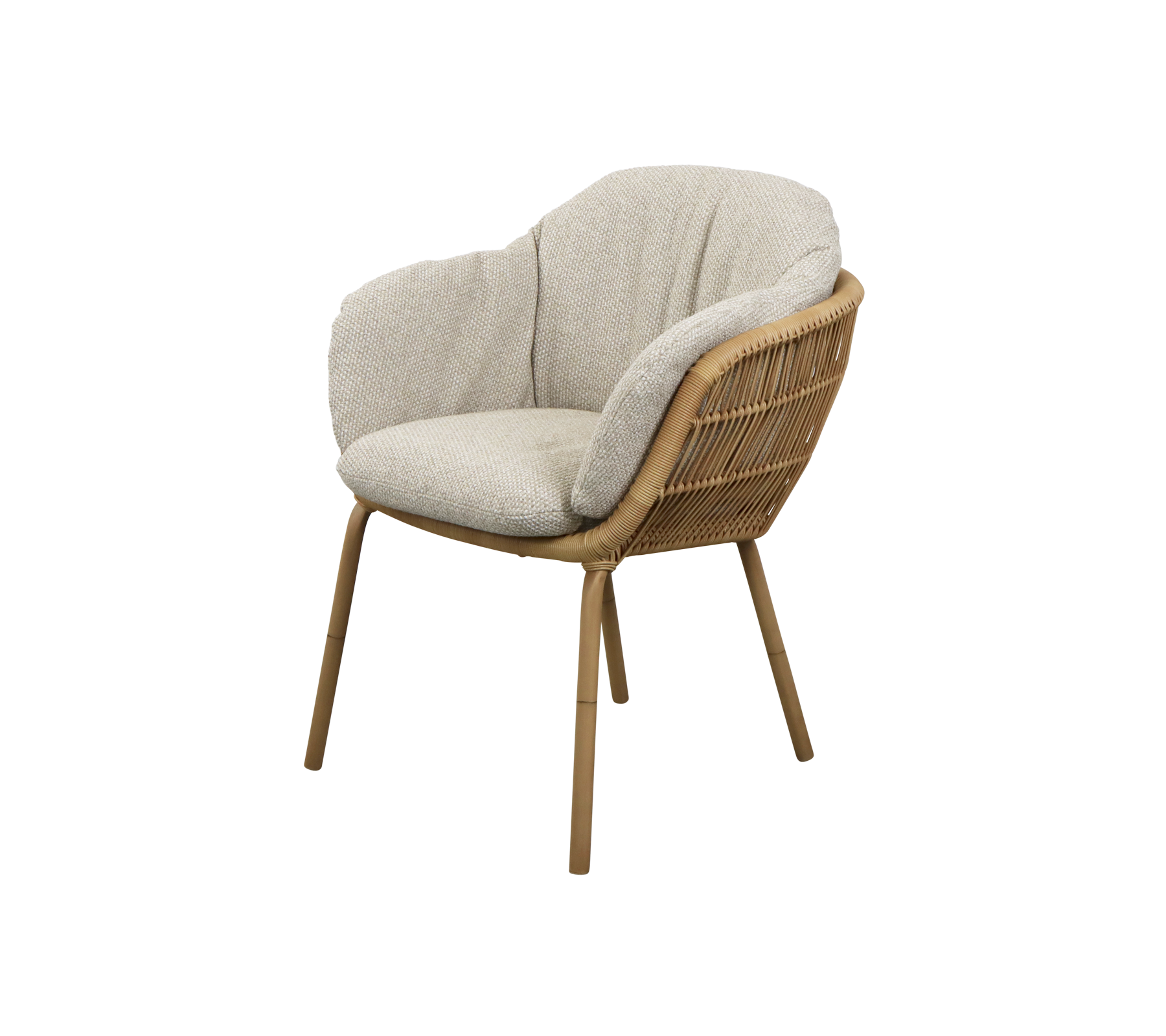 Chaise courbée élégante avec un cadre tissé et un revêtement en tissu doux, offrant confort et une esthétique moderne.