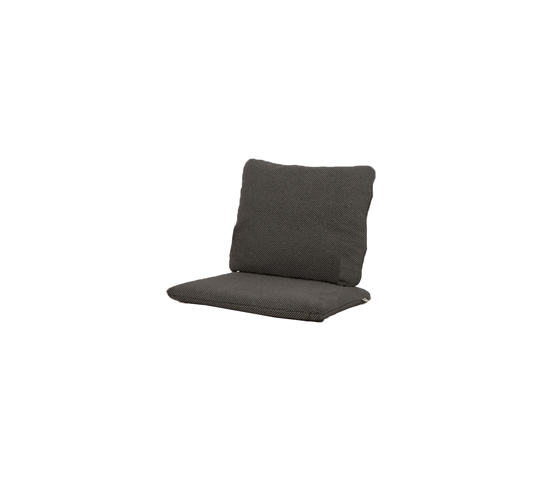 Chaise rembourrée grise avec un dossier haut et un siège épais, conçue pour le confort et la détente. Parfaite pour un seating décontracté.