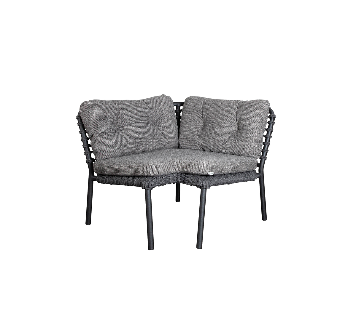 Canapé d'angle gris confortable avec des coussins en peluche et un design tissé élégant, parfait pour des réunions conviviales.