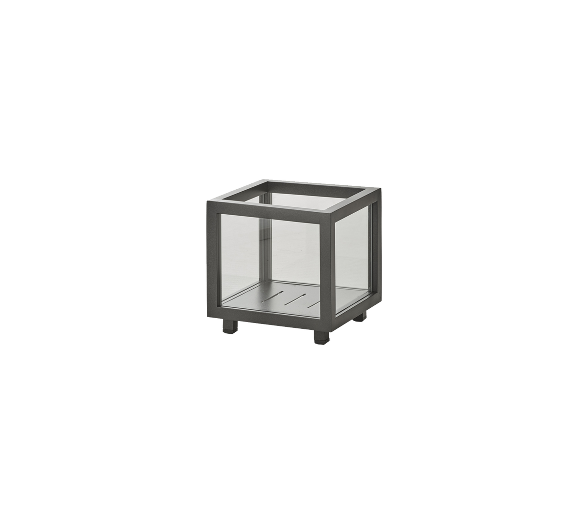 Table d'appoint carrée minimaliste avec un cadre en métal et des panneaux en verre, apportant une touche moderne à tout espace.