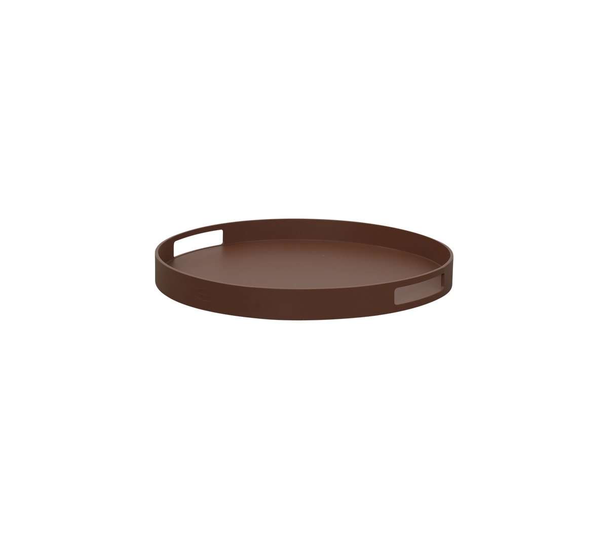 Plateau rond brun avec une surface lisse et une petite indentation pour une manipulation facile. Idéal pour servir ou organiser des objets.