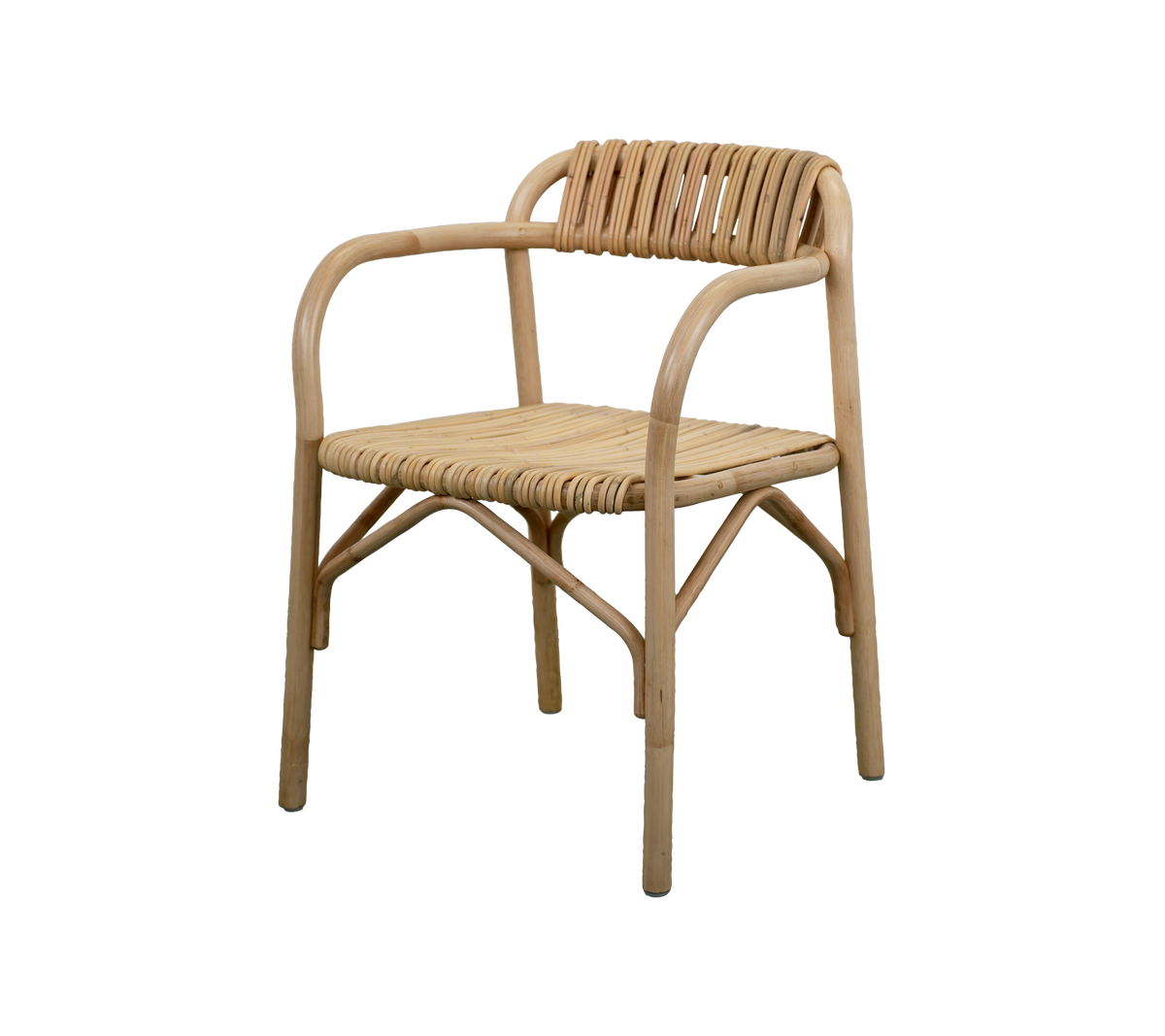 Chaise de couleur naturelle avec un design minimaliste.