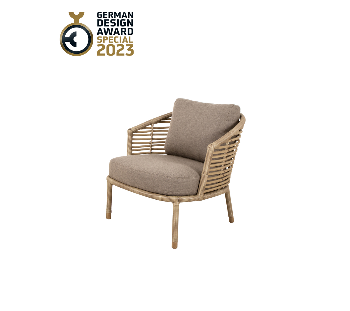 Chaise élégante avec un design tissé et un coussin moelleux, récompensée par le German Design Award 2023.