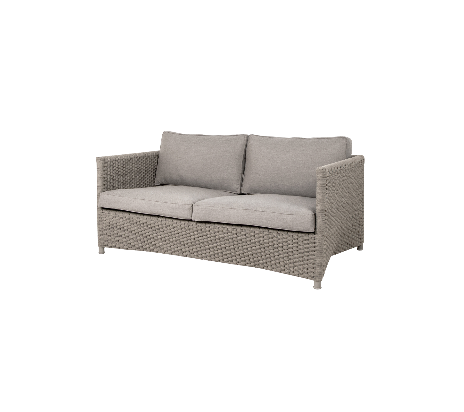 Canapé deux places confortable avec un cadre tissé et des coussins doux dans une couleur neutre, parfait pour la détente et le style.