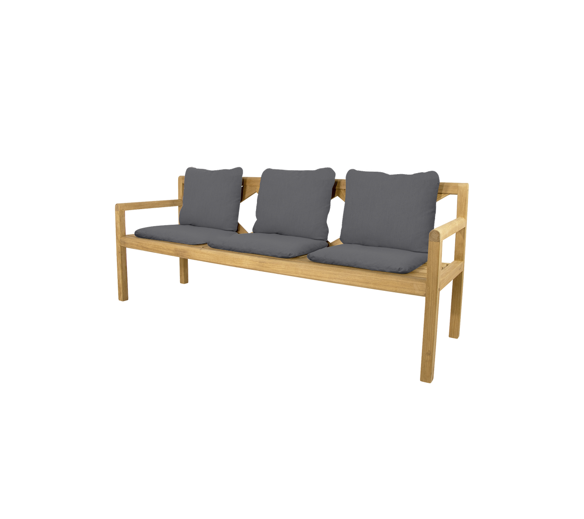 Banc trois places avec un cadre en bois clair et trois coussins gris foncé, conçu pour le confort et le style.