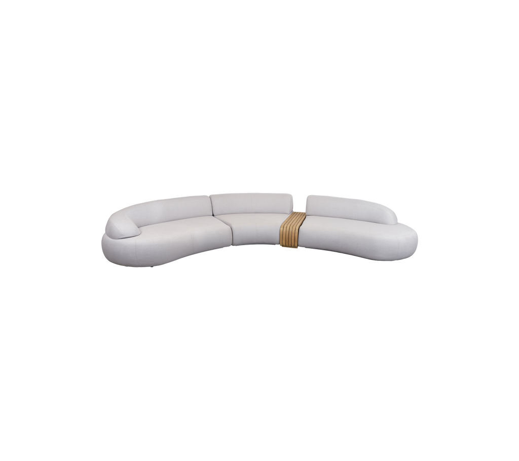 Canapé courbé élégant avec un design épuré, un rembourrage doux et un accent en bois pour un look moderne. Parfait pour les espaces de détente.