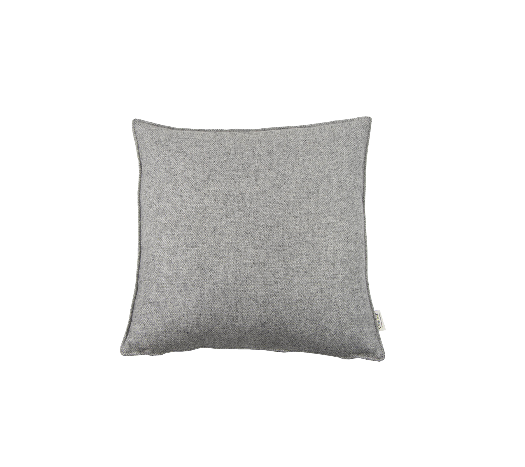 Coussin carré gris avec une finition en tissu texturé, idéal pour ajouter confort et style à votre espace.