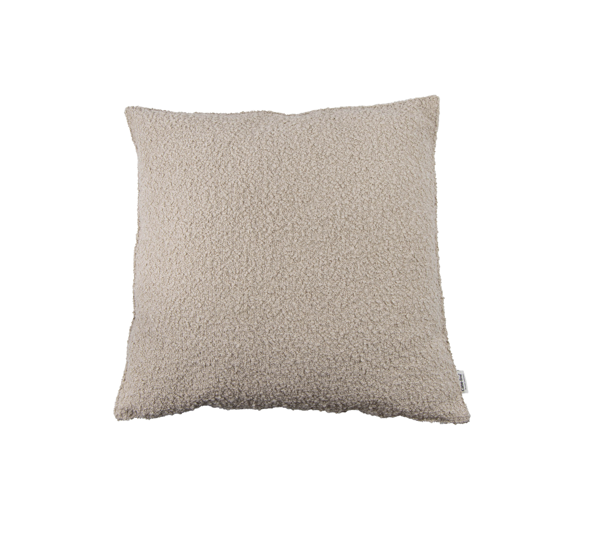 Coussin carré doux et texturé dans une teinte neutre, parfait pour ajouter confort et style à tout espace.