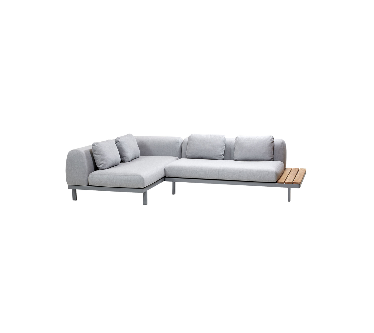 Canapé sectionnel moderne gris clair avec des coussins moelleux et une table d'appoint en bois d'un côté. Idéal pour se détendre avec style.