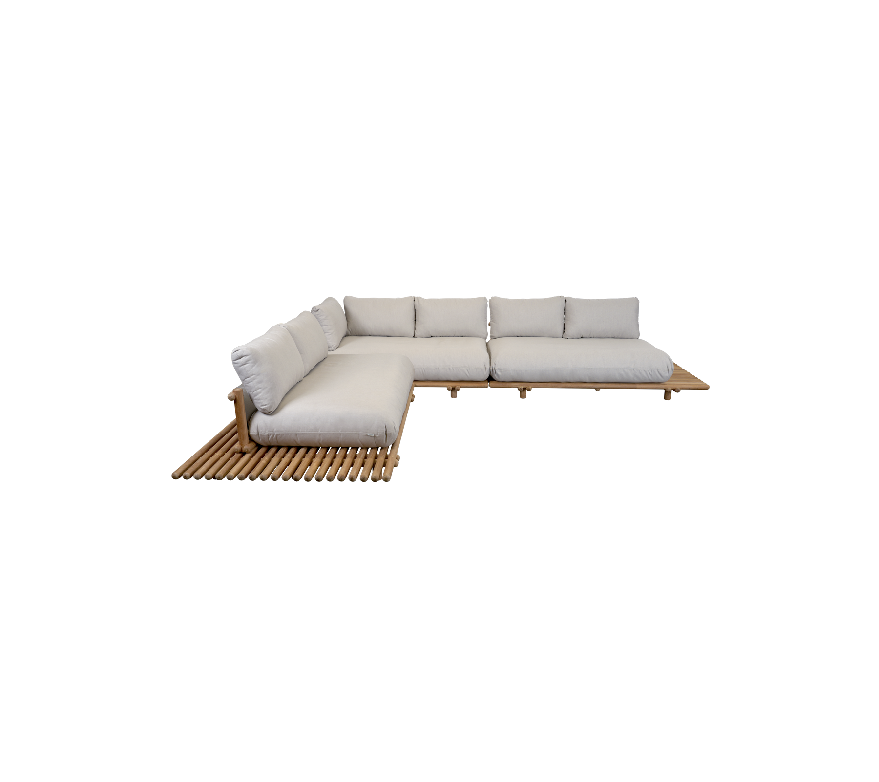 Canapé sectionnel en L avec des coussins moelleux et une base à lattes en bois, conçu pour le confort et le style.