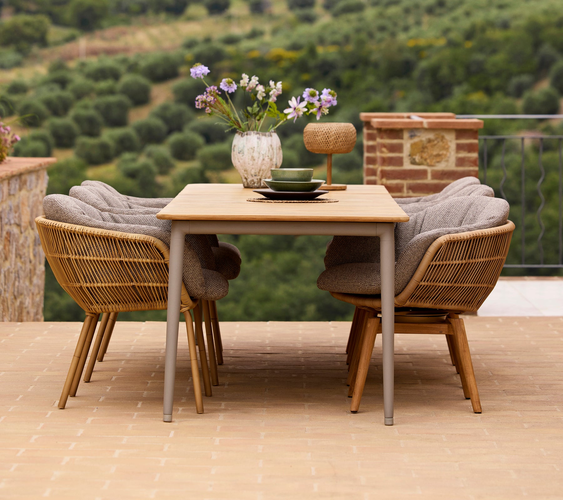 Chaise Stay avec base pivotante